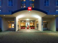 Exteriér alebo vchod do ubytovania Hotel Ibis Firenze Nord Aeroporto