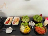 Jídlo v rezortu nebo okolí