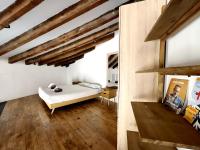 Postel nebo postele na pokoji v ubytování Gran apartamento con vista a las torres de Quart