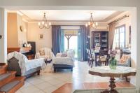 Posedenie v ubytovaní Best Kefalonia villas - charming 3 bedroom villa Gardenia