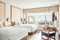 Posteľ alebo postele v izbe v ubytovaní Hotel Arts Barcelona