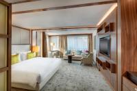 A television and/or entertainment centre at Kempinski Hotel Corvinus Budapest