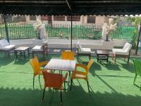 Restaurace v ubytování Sleepeaze Hotel