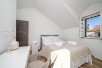 Postel nebo postele na pokoji v ubytování Heritage Island Escape - Casa Bola- Boutique Retreat