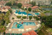 Bazén v ubytování Justiniano Club Alanya nebo v jeho okolí