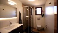 Kúpeľňa v ubytovaní Ferienwohnung Panorama Mit Wasserblick