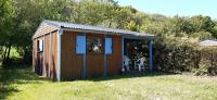 Ogród w obiekcie Camping Onlycamp Les Deux Rives