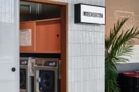 Comfort Hotel Arlanda Airport Terminalにあるキッチンまたは簡易キッチン