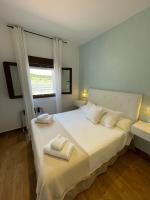 Posteľ alebo postele v izbe v ubytovaní El Escondido de Zahara Hotel