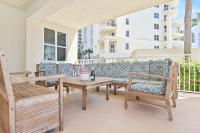 Ein Balkon oder eine Terrasse in der Unterkunft Ariel Dunes II 101