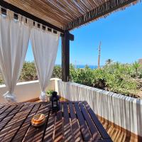 A balcony or terrace at Dammuso Surya Cloe