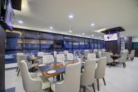 TV/trung tâm giải trí tại The Bindal Hotel