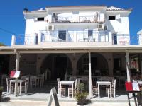 A balcony or terrace at Ionion Apartments