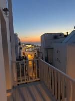 Balkon lub taras w obiekcie Mykonos down town