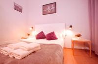 Postel nebo postele na pokoji v ubytování Wow Hostel Barcelona