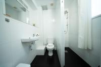 Koupelna v ubytování Wow Hostel Barcelona