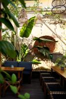 En have udenfor AlvorKiteCenter Guesthouse