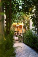 En have udenfor AlvorKiteCenter Guesthouse