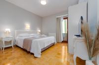 Łóżko lub łóżka w pokoju w obiekcie Villa Antea ZadarVillas