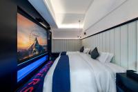 Movietel Hangzhouにあるベッド