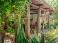 Zahrada ubytování Oaga Art Resort Maldives - Greatest All Inclusive Plan with Free Speedboat Round-trip