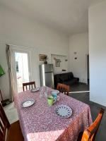 Kuchnia lub aneks kuchenny w obiekcie Apartments Peronja Jelsa Seafront