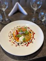 Jídlo v hotelu nebo okolí