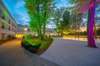 Vonkajšia záhrada v ubytovaní Green Garden Hotel