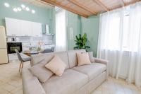 A kitchen or kitchenette at Design Loft - Nel cuore di Roma