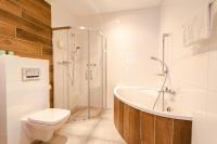 Kúpeľňa v ubytovaní Hotel Nafta Krosno