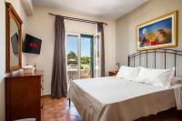 A bed or beds in a room at Liostasi