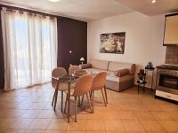Posedenie v ubytovaní Corfu Glyfada Beach Apartment 22