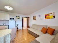 Kuchnia lub aneks kuchenny w obiekcie Apartments by the sea Silo, Krk - 18715