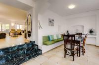 Posedenie v ubytovaní Villa Capri Crete by Villa Plus