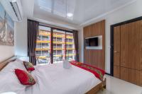 Postel nebo postele na pokoji v ubytování Апартаменты 1BR NaiHarn Beach S311 by IBG Property