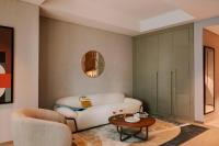 Sonder by Marriott Bonvoy Business Bay Apartmentsにあるシーティングエリア