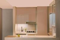 Sonder by Marriott Bonvoy Business Bay Apartmentsにあるキッチンまたは簡易キッチン