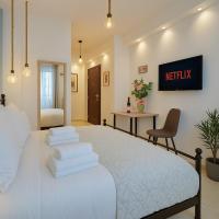 Posteľ alebo postele v izbe v ubytovaní Stylish, Comfy Suite in the Heart of Athens
