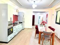 Kuchyň nebo kuchyňský kout v ubytování Cairo Central & modern apartment