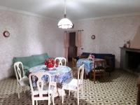 A seating area at Casa vacanza Elena