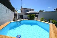 Bazén v ubytování Apartament Gina a 3 kms d Lloret de mar nebo v jeho okolí