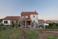 Vonkajšia záhrada v ubytovaní Apartment Slava