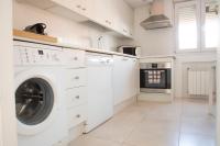 A kitchen or kitchenette at ÁTICO CENTRO HISTÓRICO MADRID