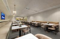 O zonă de relaxare la Atour Hotel Shenzhen Futian CBD Gangxia North Metro Station