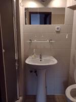Koupelna v ubytování Hotel PODKOST