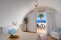 Istron Bay Hotelにあるベッド