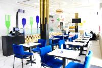 O zonă de relaxare la 10 Kobo Hotel & Suites