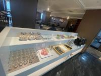 Jídlo v hotelu nebo okolí