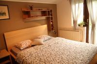 Posteľ alebo postele v izbe v ubytovaní Apartments Strmac