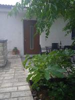 Zahrada ubytování APARTMAN IVANO